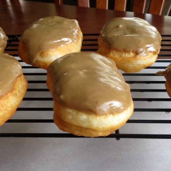 Rumbly in my Tumbly: Homemade maple bars using refrigerated biscuit dough