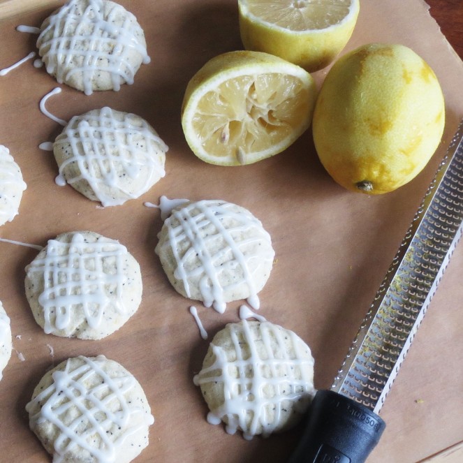 Lemon Poppyseed "Muffin Top" Cookies by Rumbly in my Tumbly