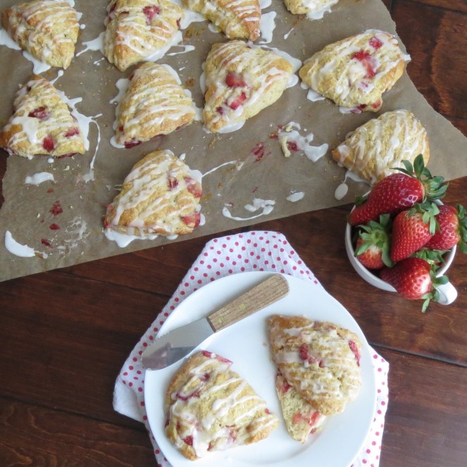 Strawberry Scones – Rumbly in my Tumbly