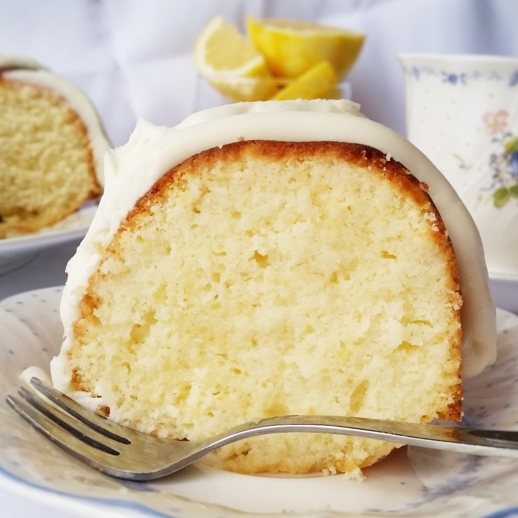 Homemade Lemon “Nothing Bundt Cake” Rumbly in my Tumbly
