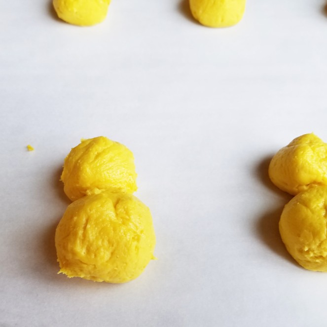 Easter Chick Cake Mix Cookies by Rumbly in my Tumbly